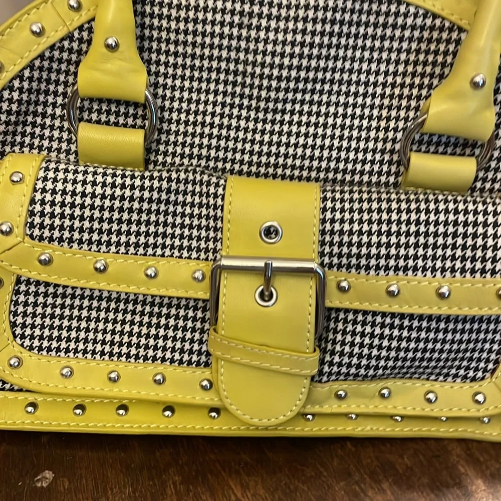 Nicole Miller Collection lime green black with silver stud purse travel career